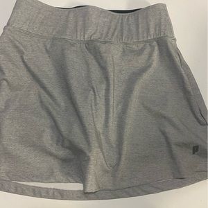 Prince brand women’s tennis skirt- never worn size small